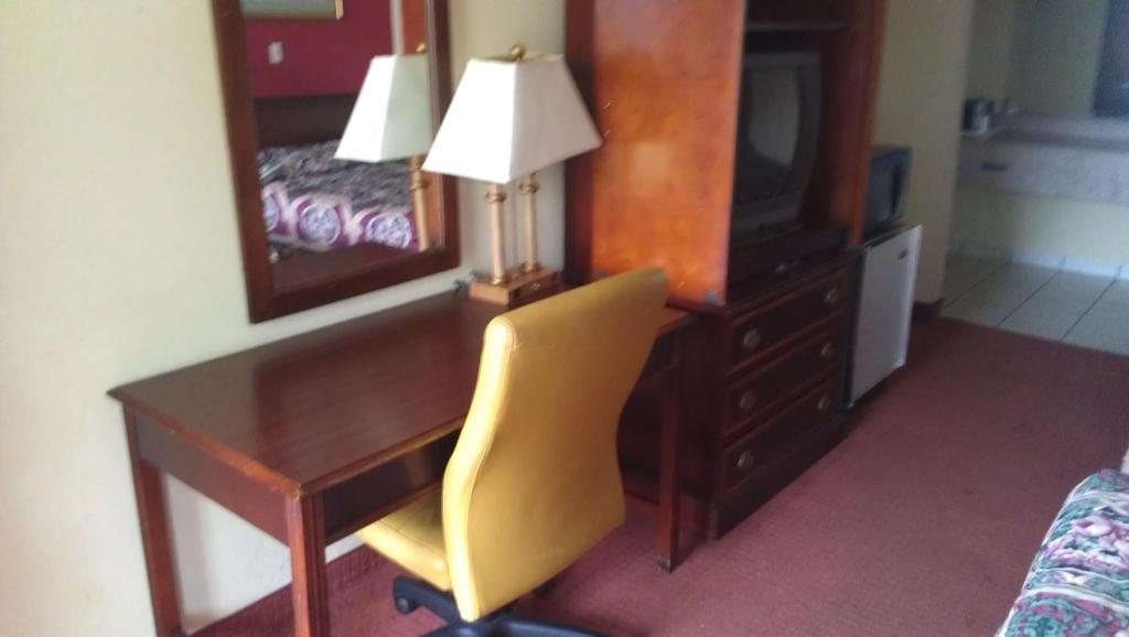 Atlanta Airport Hotel ฟอร์เรสต์ พาร์ค ภายนอก รูปภาพ