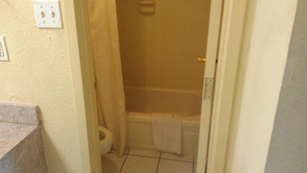 Atlanta Airport Hotel ฟอร์เรสต์ พาร์ค ห้อง รูปภาพ