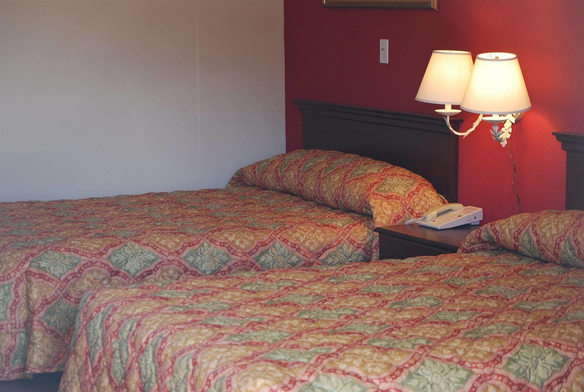 Atlanta Airport Hotel ฟอร์เรสต์ พาร์ค ภายนอก รูปภาพ